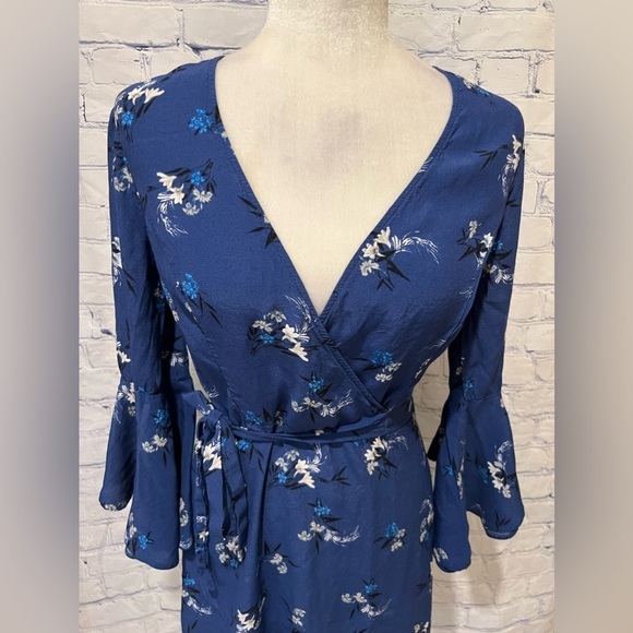 Miss Selfridge Blue Floral Belt Sleeve Belted Dress Size 6 - Picture 2 of 9